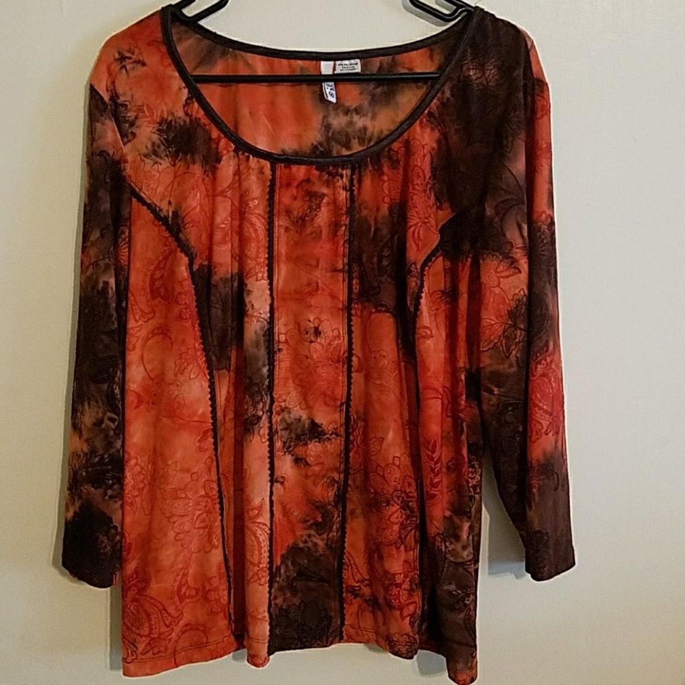 Orange/brown 3/4 sleeve top